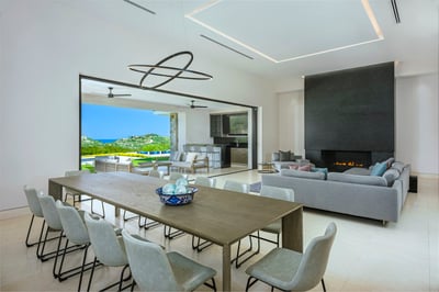 Luxury Villa Photo #19
