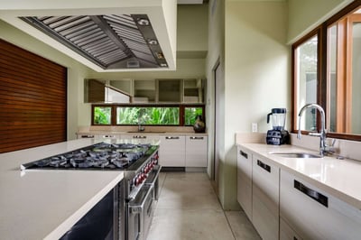 Luxury Villa Photo #22