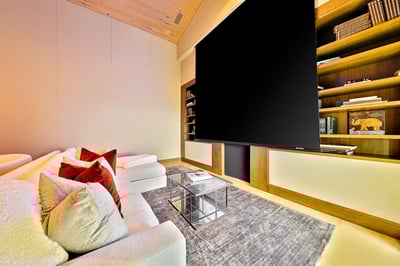 Luxury Villa Photo #35