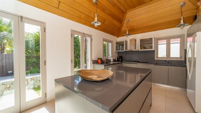 Luxury Villa Photo #44