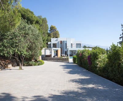 Luxury Villa Photo #46