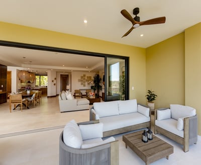 Luxury Villa Photo #6