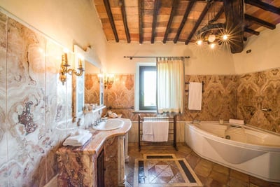 Luxury Villa Photo #20