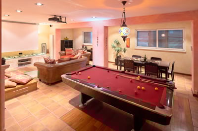 Luxury Villa Photo #19