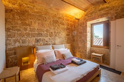 Luxury Villa Photo #22