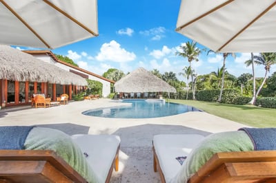 Luxury Villa Photo #7