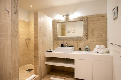 Luxury Villa Photo #39