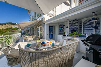 Luxury Villa Photo #19