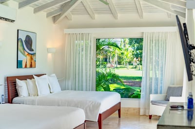 Luxury Villa Photo #27