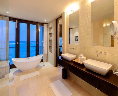 Luxury Villa Photo #27