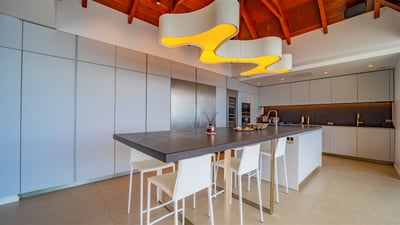 Luxury Villa Photo #28