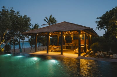 Luxury Villa Photo #16