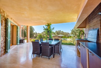 Luxury Villa Photo #13