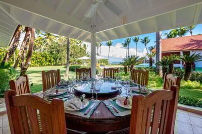 Luxury Villa Photo #12