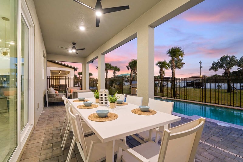 Comfy Cozy at Harbor Island Beach Club