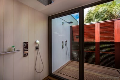 Luxury Villa Photo #35