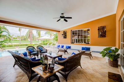 Luxury Villa Photo #11