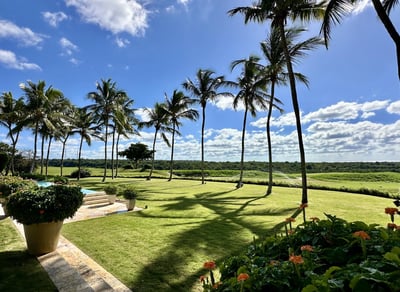 Luxury Villa Photo #5