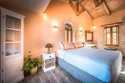 Luxury Villa Photo #14