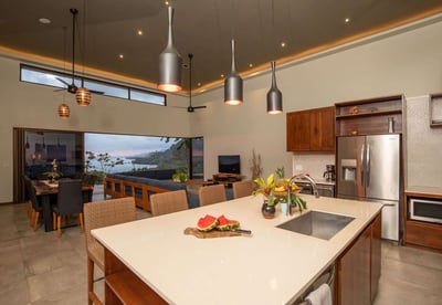 Luxury Villa Photo #26