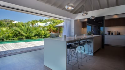 Luxury Villa Photo #24