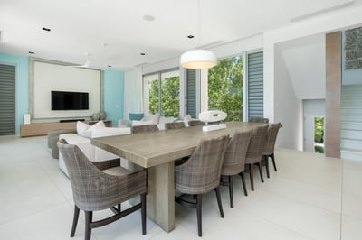 Luxury Villa Photo #23