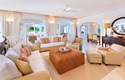 Luxury Villa Photo #9