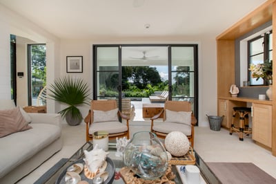 Luxury Villa Photo #19