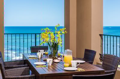 Luxury Villa Photo #3