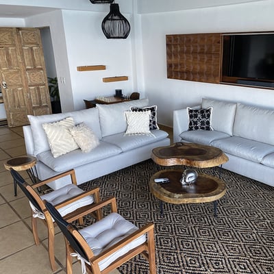 Luxury Villa Photo #5