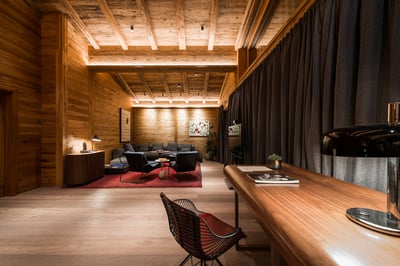 Luxury Villa Photo #18