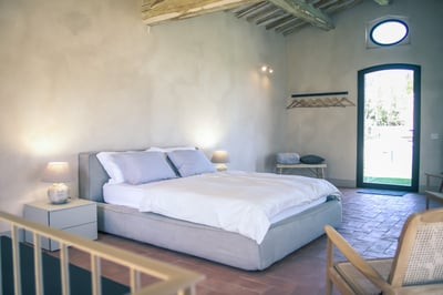 Luxury Villa Photo #25