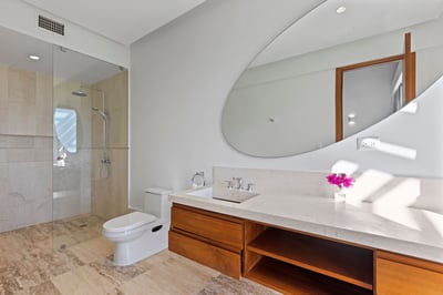 Luxury Villa Photo #44