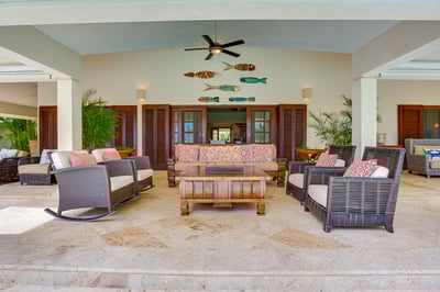 Luxury Villa Photo #14