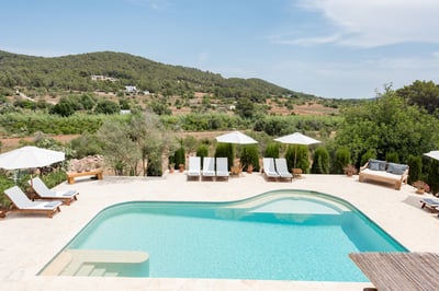 Luxury Villa Photo #6