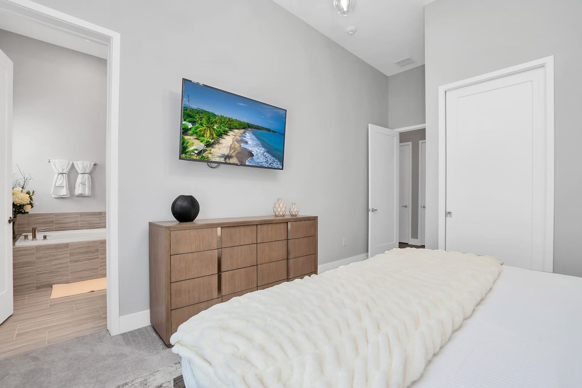 Golden Galaxy Retreat