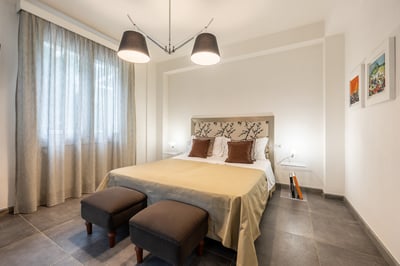 Luxury Villa Photo #22