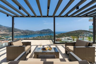 Luxury Villa Photo #11