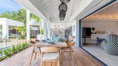 Luxury Villa Photo #17