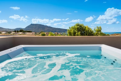 Luxury Villa Photo #21