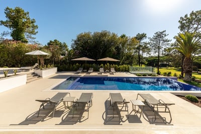 Luxury Villa Photo #5