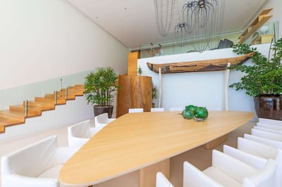 Luxury Villa Photo #15