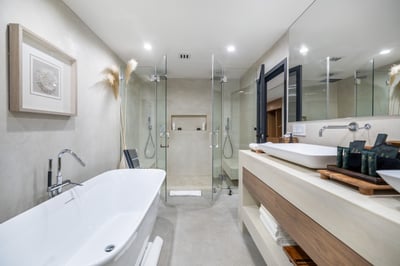 Luxury Villa Photo #39