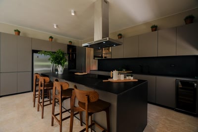 Luxury Villa Photo #14