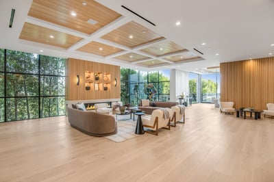 Luxury Villa Photo #32