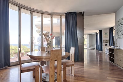 Luxury Villa Photo #17