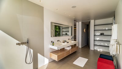 Luxury Villa Photo #55