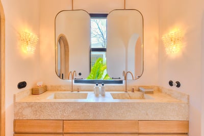 Luxury Villa Photo #43