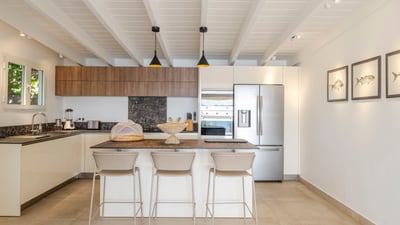 Luxury Villa Photo #33