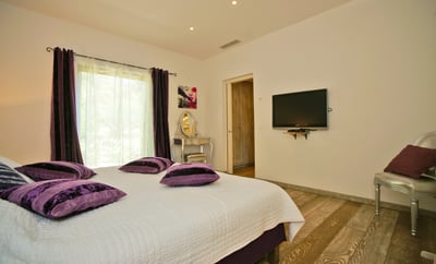 Luxury Villa Photo #24